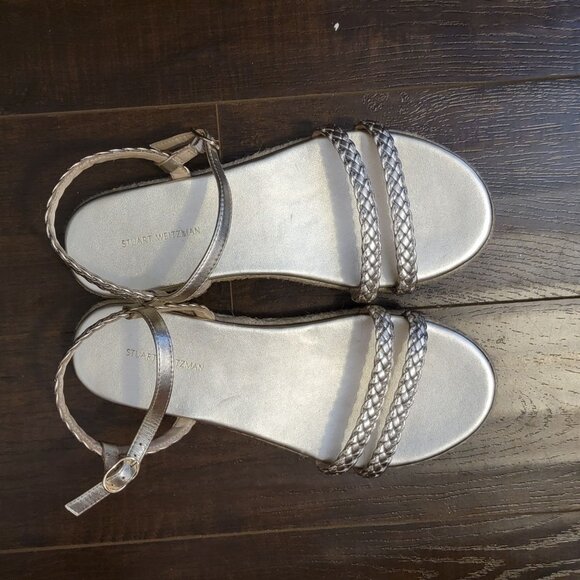 NEW Stuart Weitzman Mykonos Sandals Womens 9.5 Metallic Gold Bohemian Designer - Picture 2 of 9